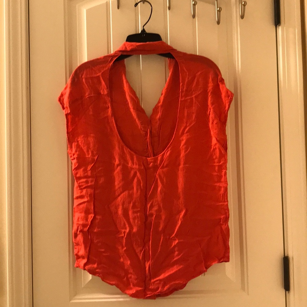 Open back collared button down - Picture 2 of 2